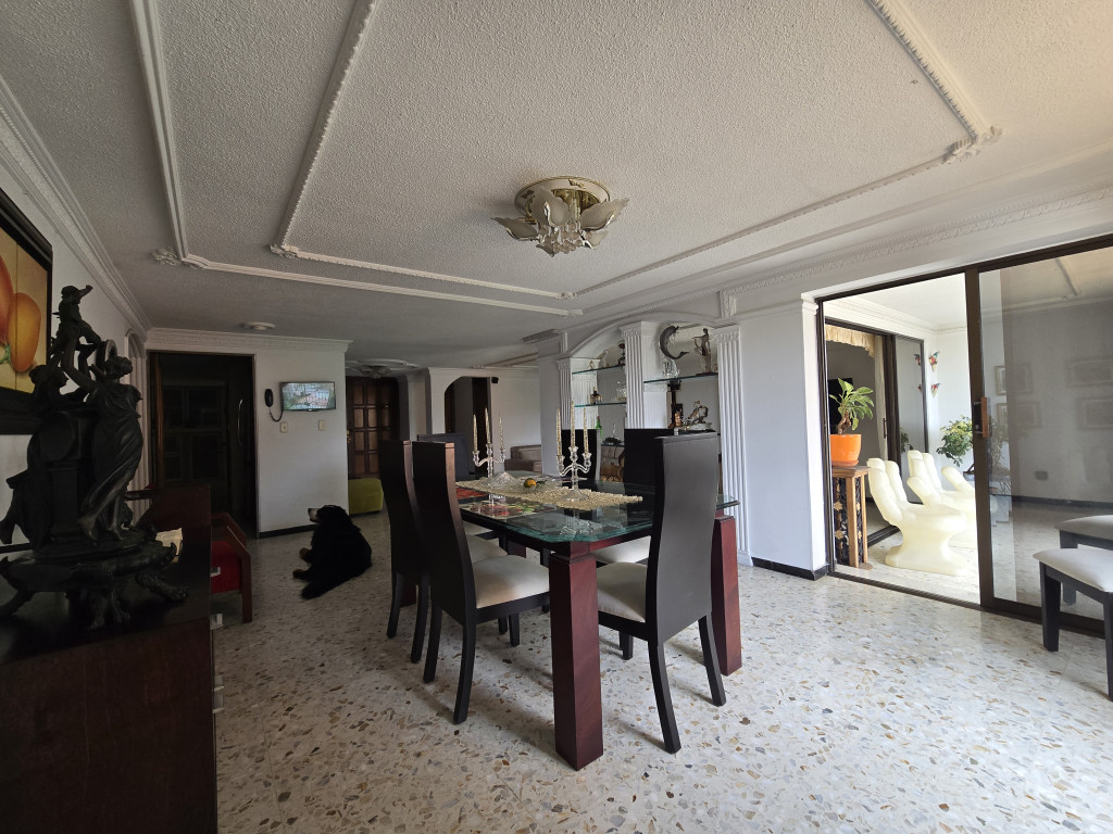Apartamento En Venta - Tejares - Cristales, Cali