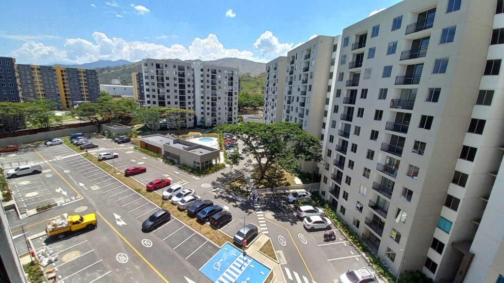 Apartamento En Arriendo - Ciudad Guabinas, Yumbo