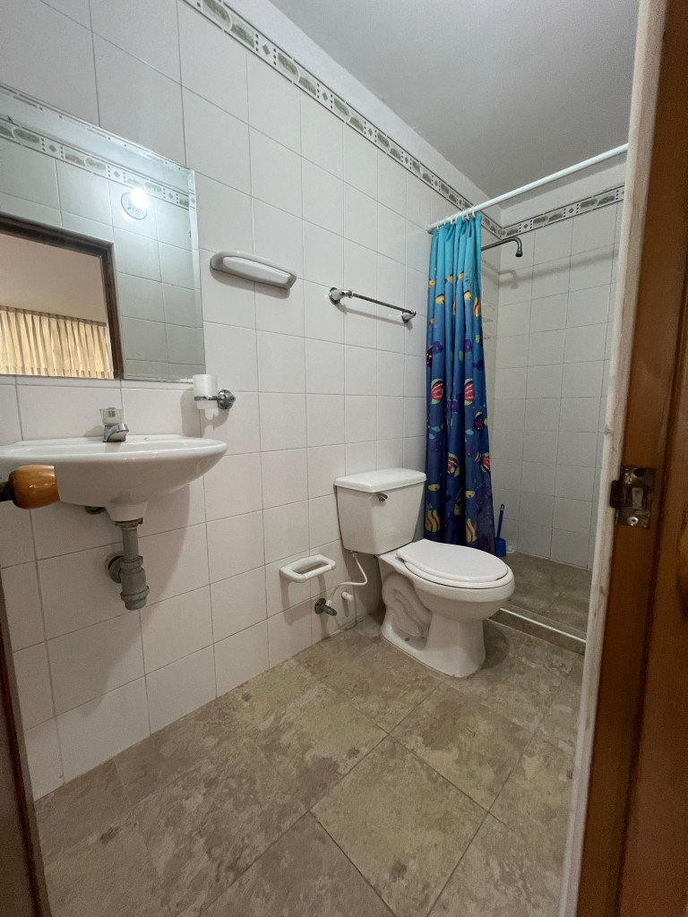 Casa En Arriendo - Prados Del Norte, Cali