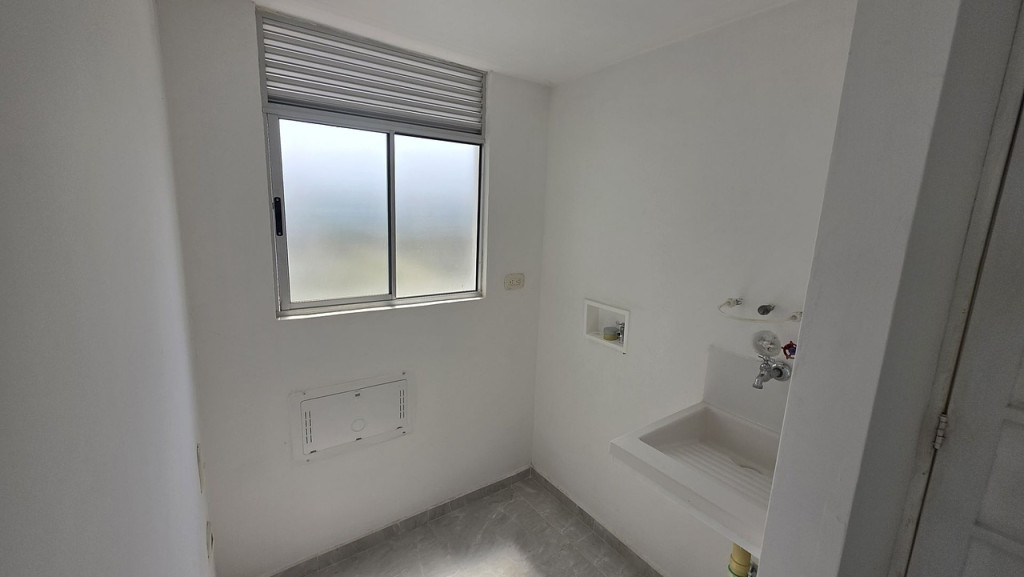 Apartamento En Arriendo - Hacienda Kachipay, Cali