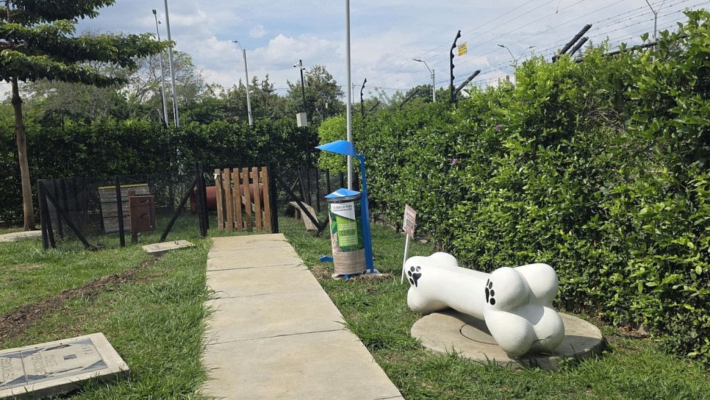 Apartamento En Arriendo - Hacienda Kachipay, Cali