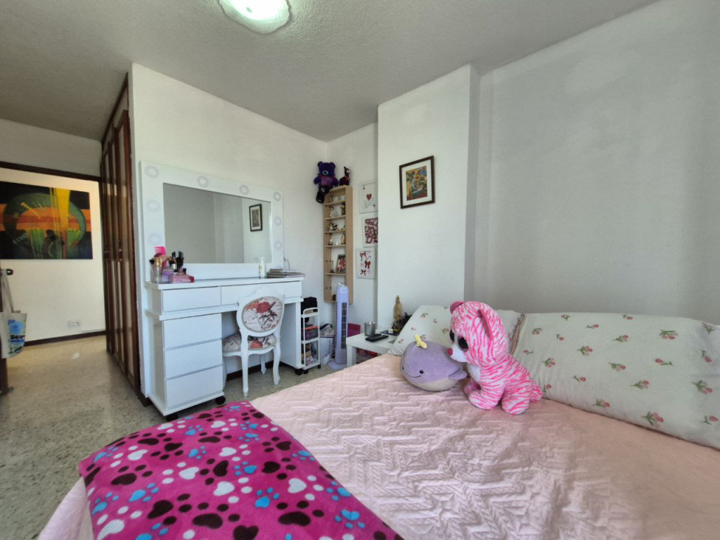 Apartamento En Venta - El Refugio, Cali