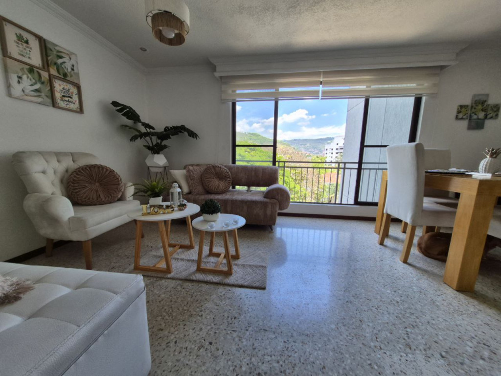 Apartamento En Venta - El Refugio, Cali
