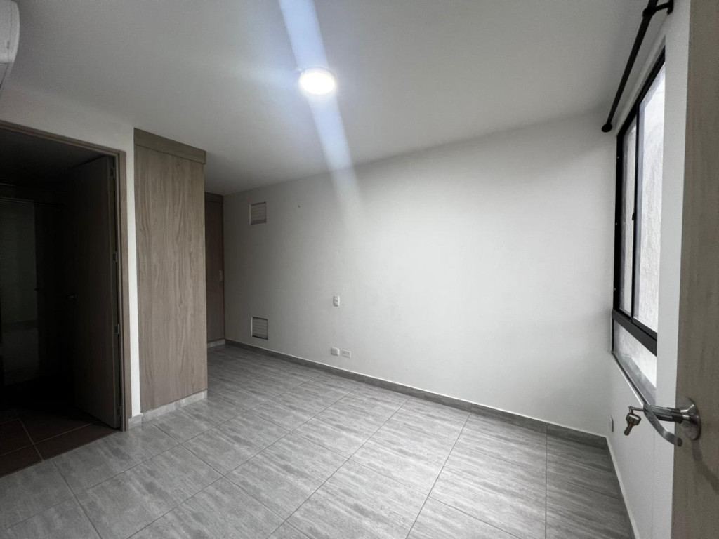 Apartamento En Arriendo - Valle Del Lili, Cali