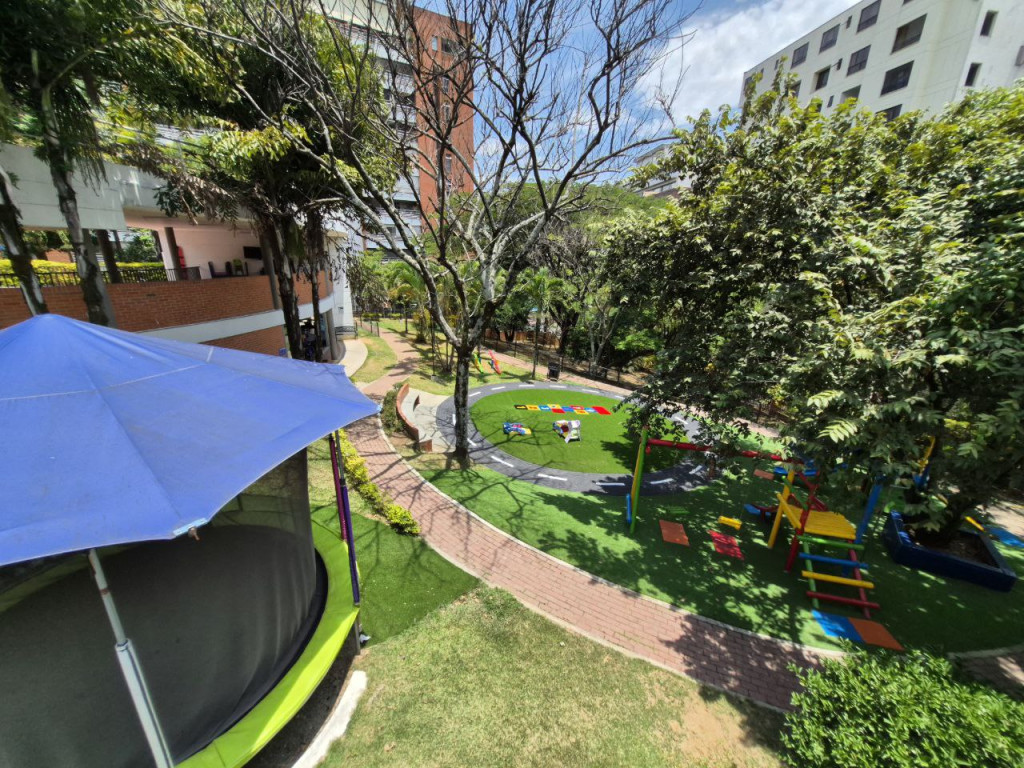 Apartamento En Venta - Normandía, Cali