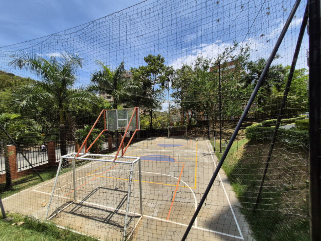 Apartamento En Venta - Normandía, Cali