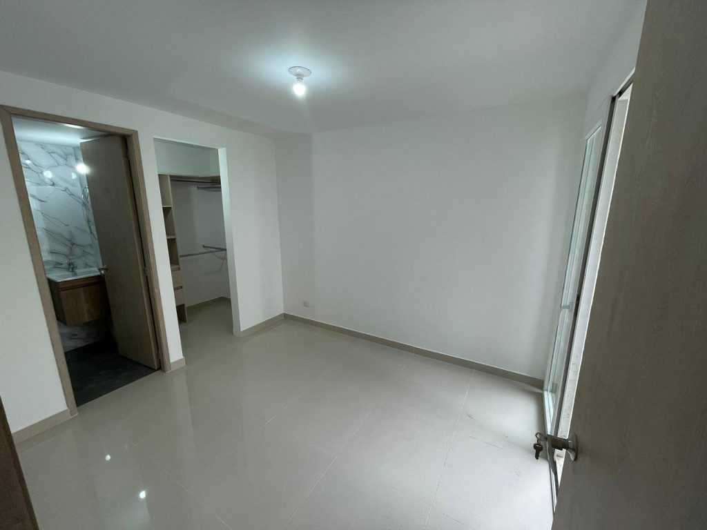Apartamento En Arriendo - Ciudad Guabinas, Yumbo