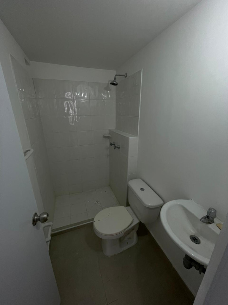 Apartamento En Arriendo - Ciudad Guabinas, Yumbo