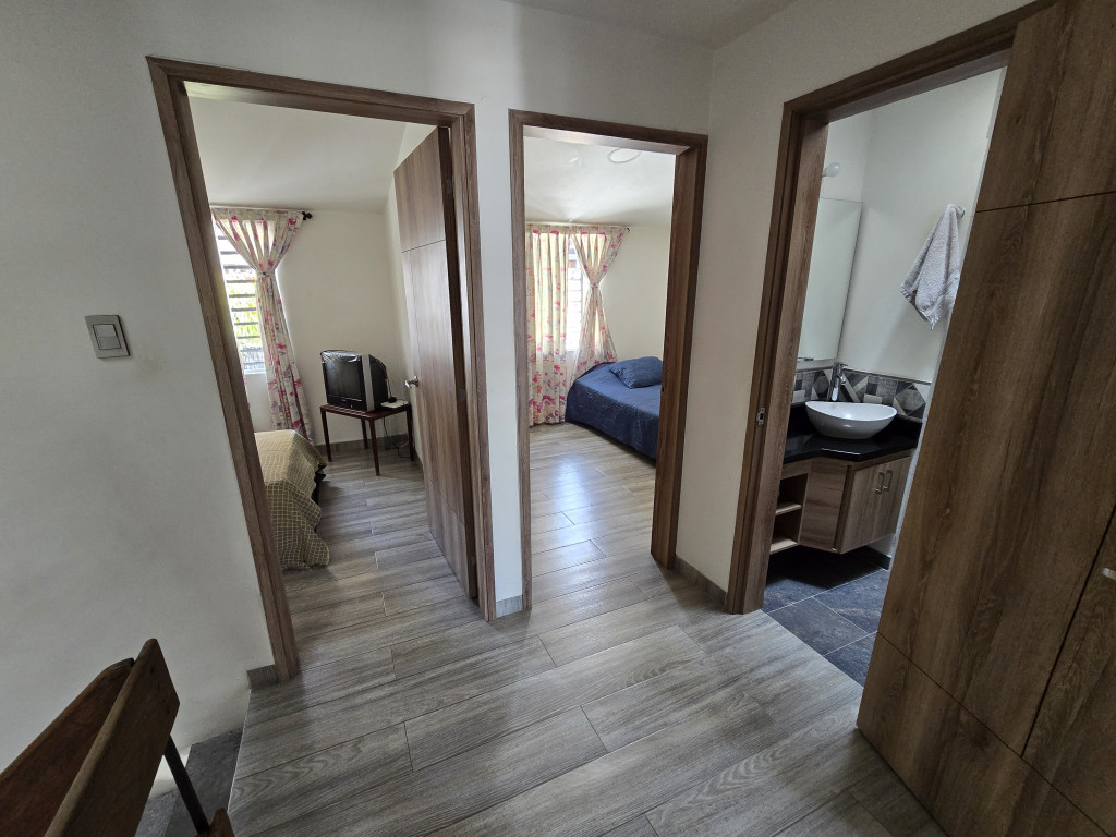 Casa En Venta - Ciudad Los Alamos, Cali