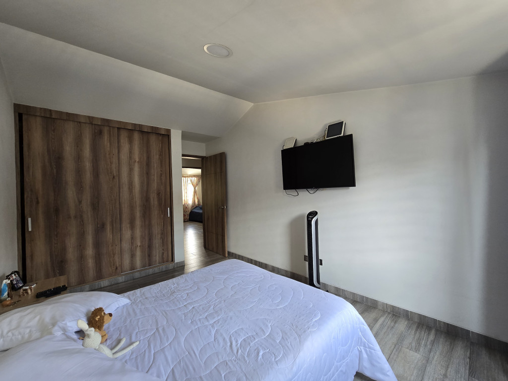 Casa En Venta - Ciudad Los Alamos, Cali