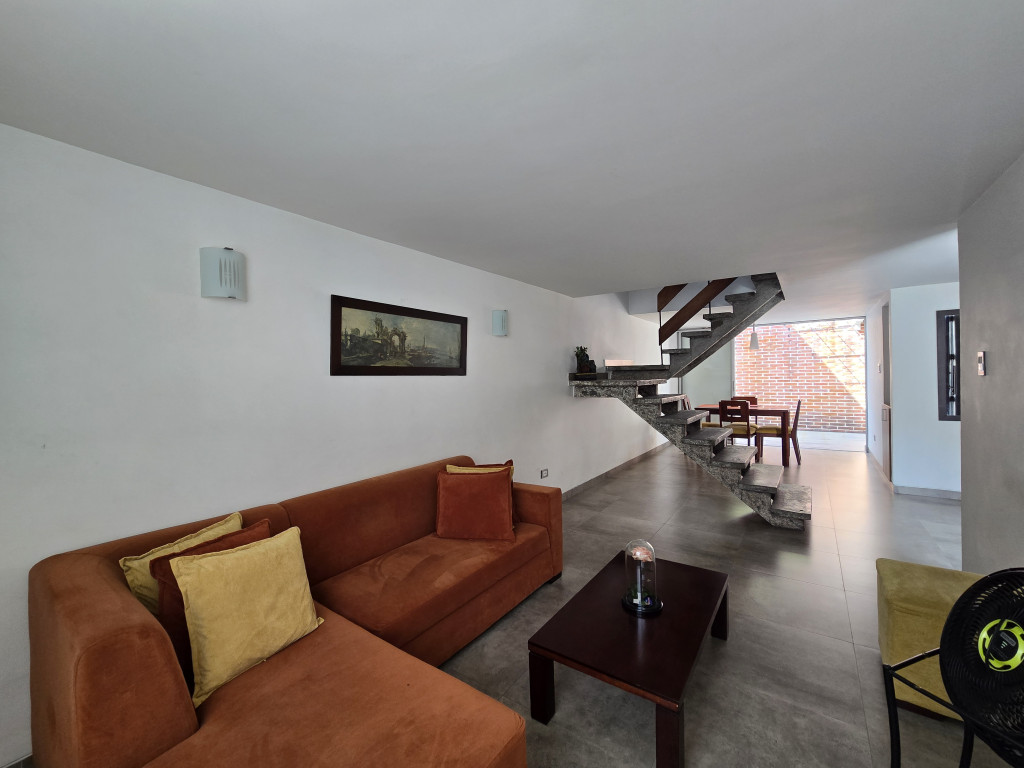 Casa En Venta - Ciudad Los Alamos, Cali