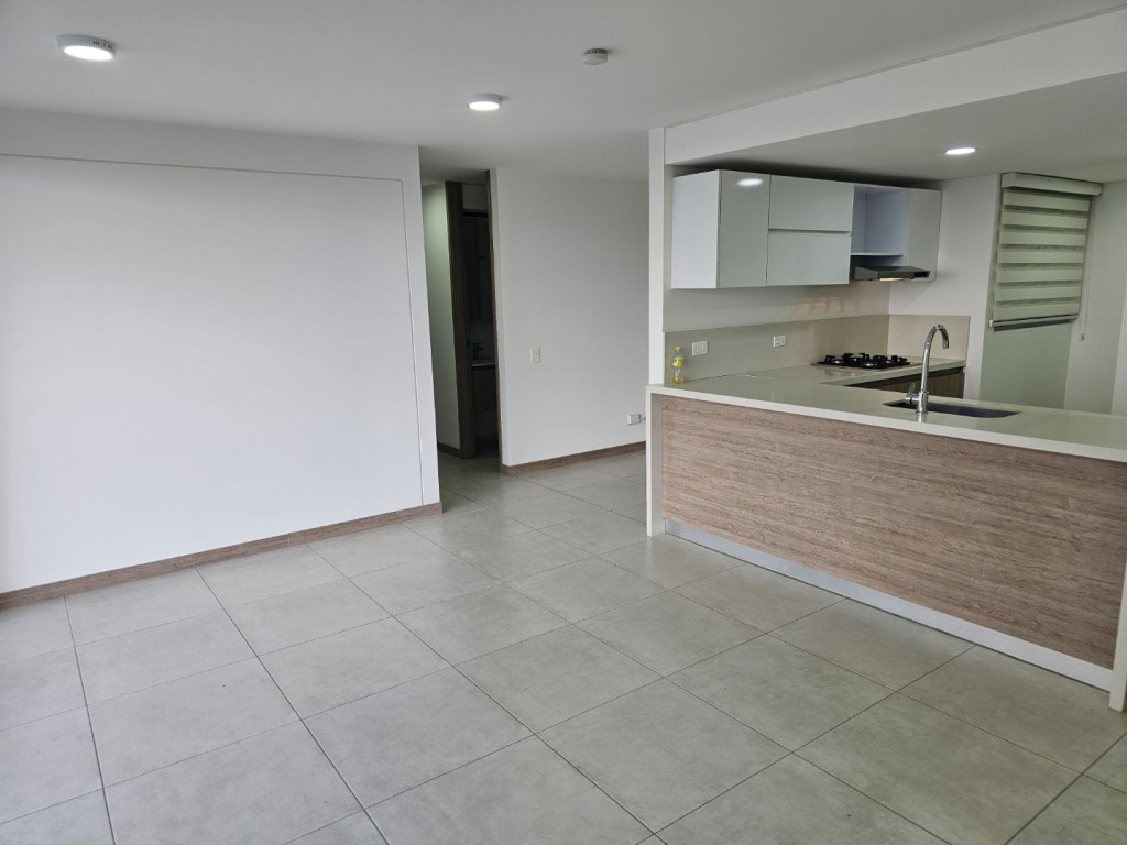 Apartamento En Arriendo - Altos De Menga, Cali