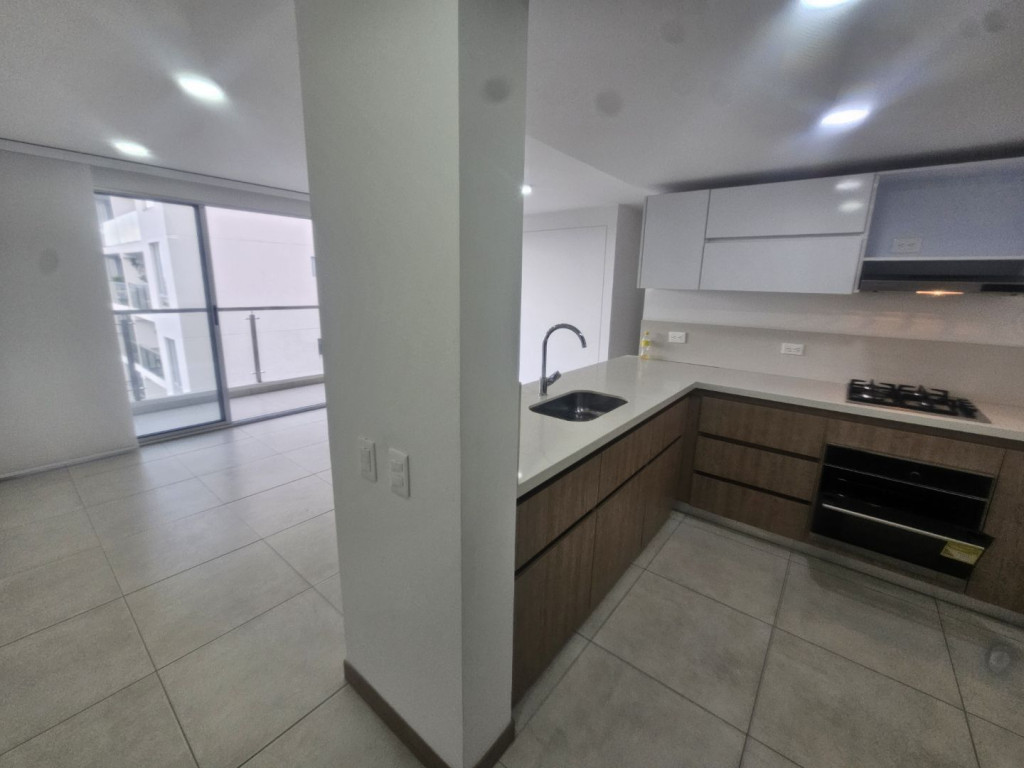 Apartamento En Arriendo - Altos De Menga, Cali
