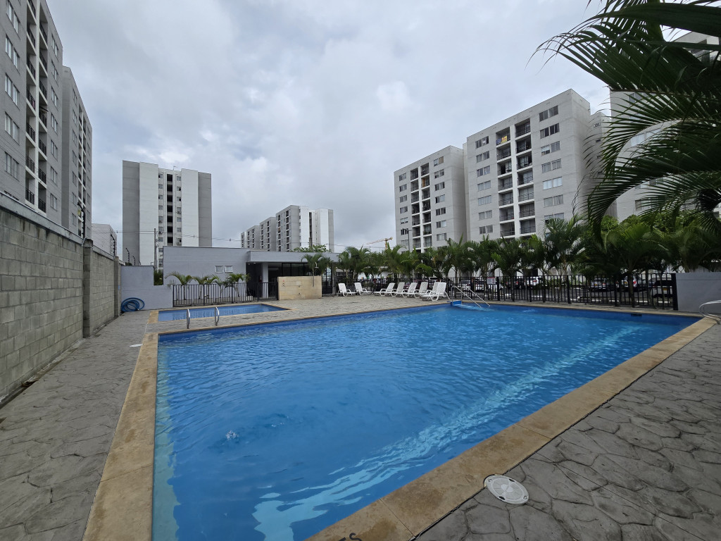 Apartamento En Venta - Bochalema, Cali