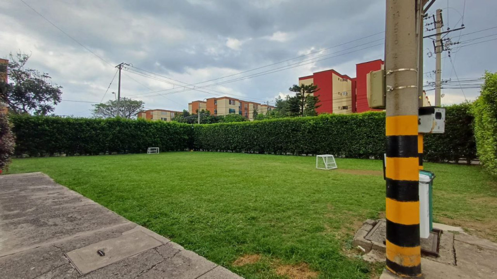 Apartamento En Venta - Brisas De Los Alamos, Cali