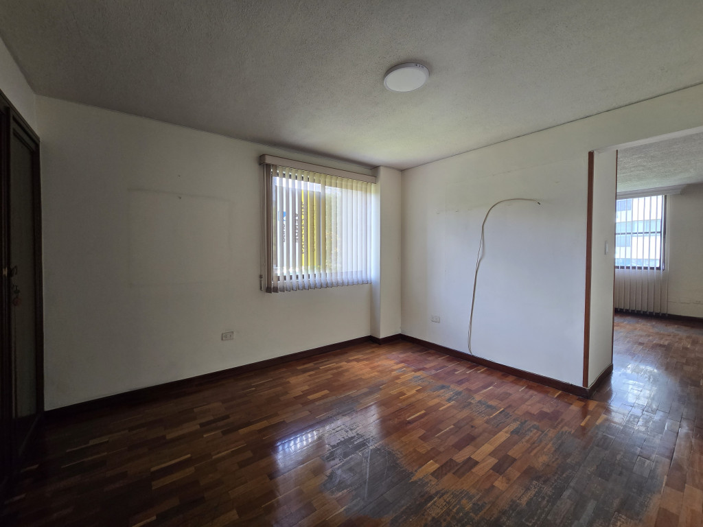 Apartamento En Venta - Urbanización La Flora, Cali