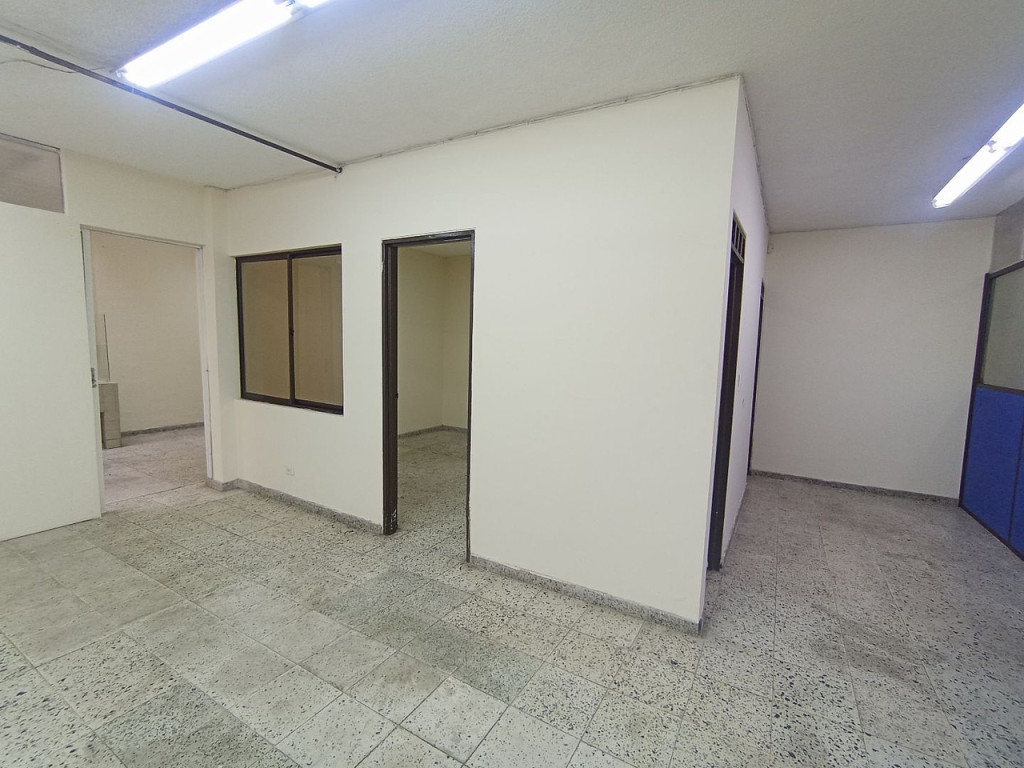 Casas Con Local En Arriendo - Departamental, Cali