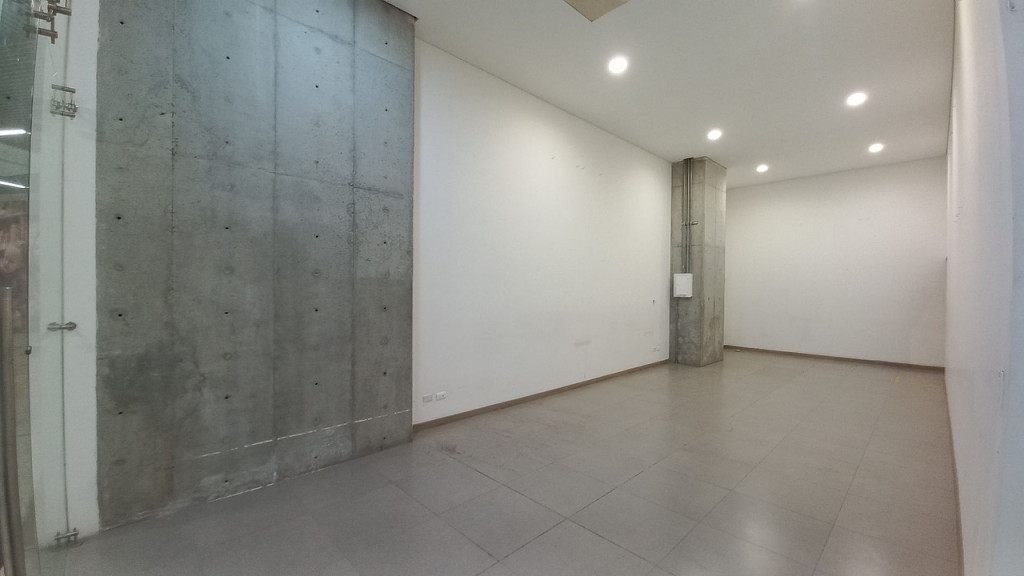 Local En Arriendo - Chipichape, Cali