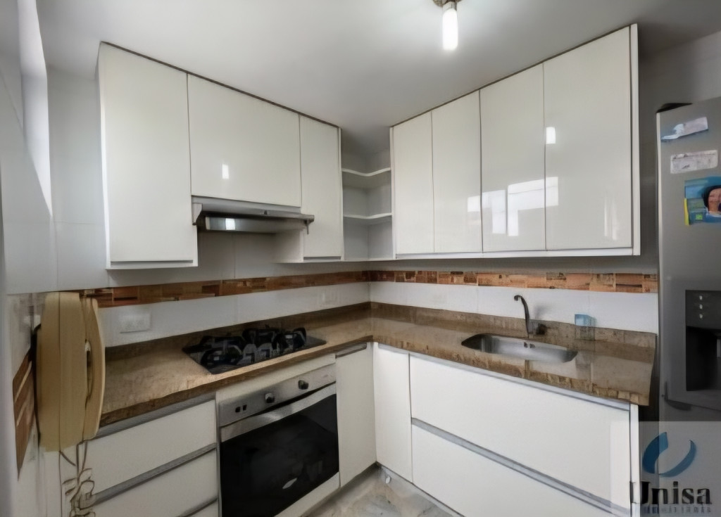 Apartamento En Venta - Urbanización La Flora, Cali