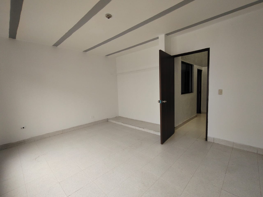 Casa En Arriendo - Paseo De Los Almendros, Cali