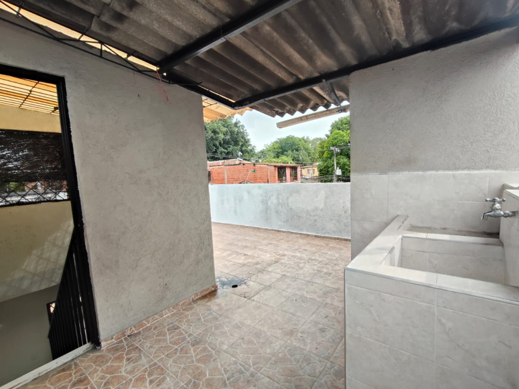 Casa En Arriendo - Paseo De Los Almendros, Cali