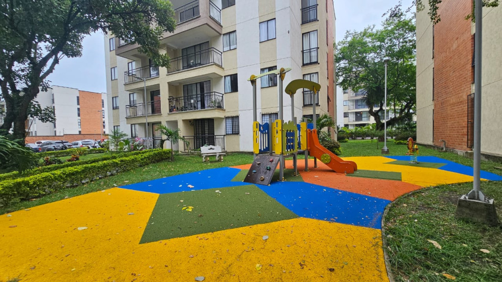 Apartamento En Arriendo - Ciudad Pacifica, Cali