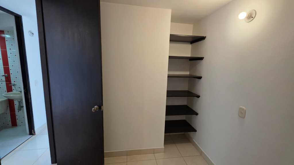 Apartamento En Arriendo - Valle Del Lili, Cali