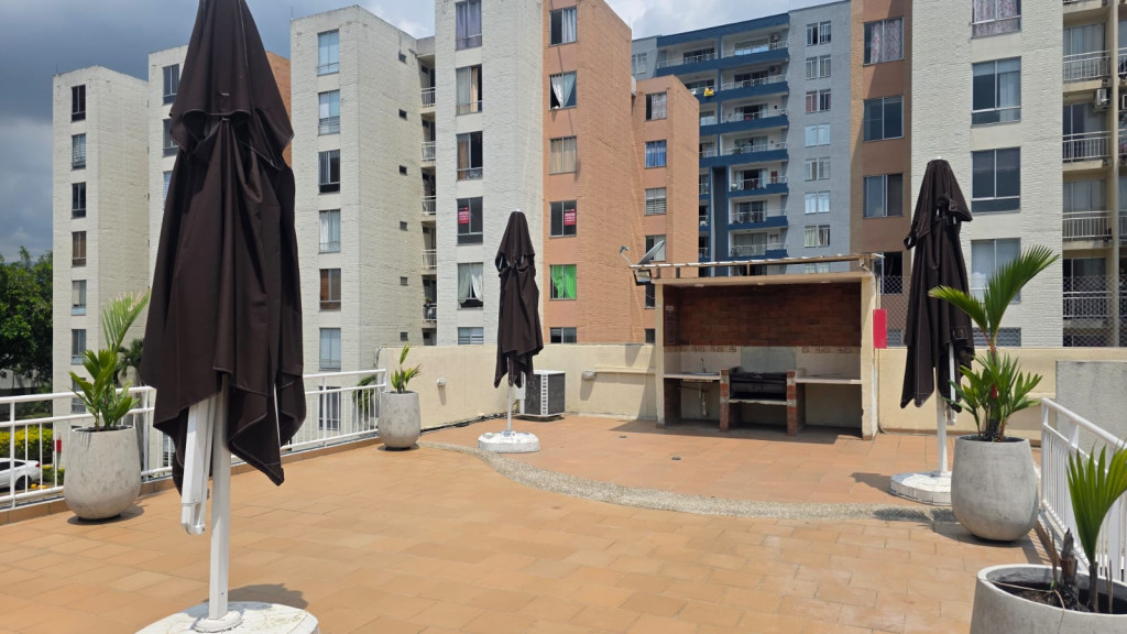 Apartamento En Arriendo - Valle Del Lili, Cali