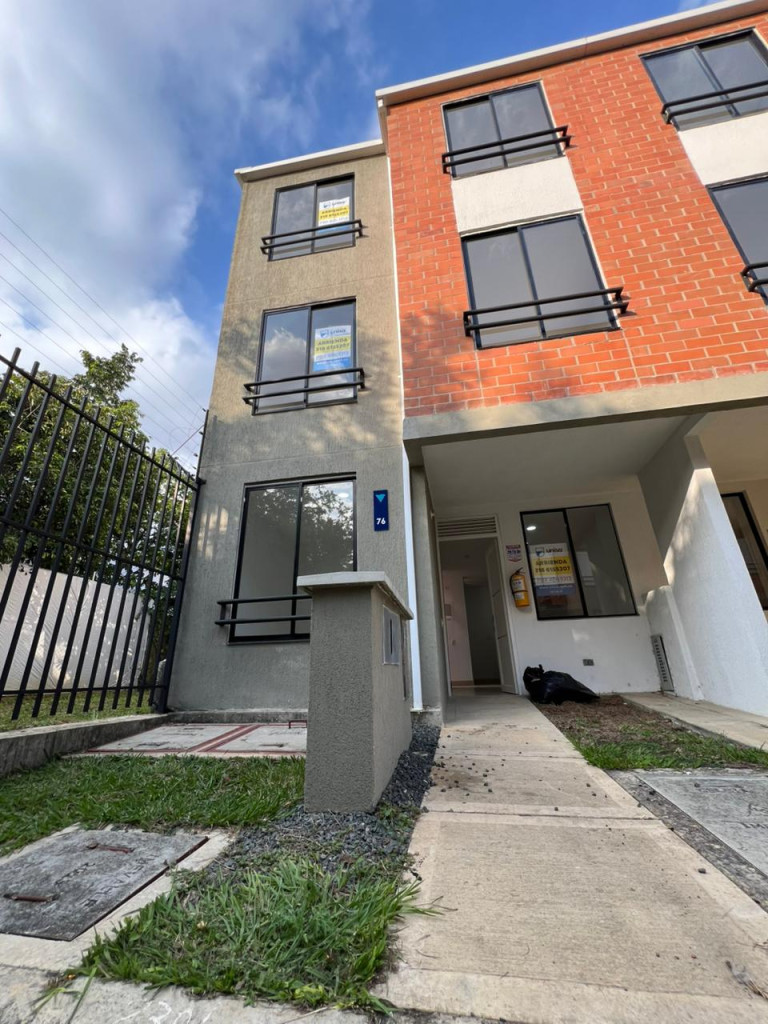 Casa En Arriendo - Alfaguara, Jamundí