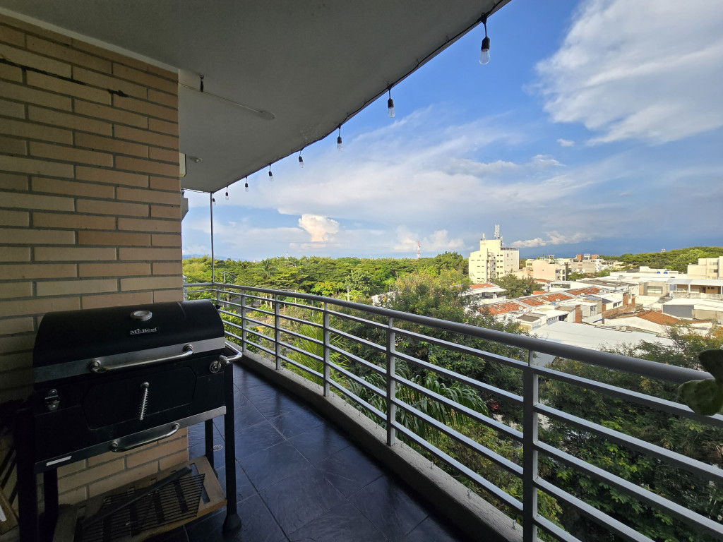 Apartamento En Venta - El Ingenio, Cali