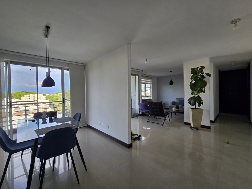 Apartamento En Venta - El Ingenio, Cali