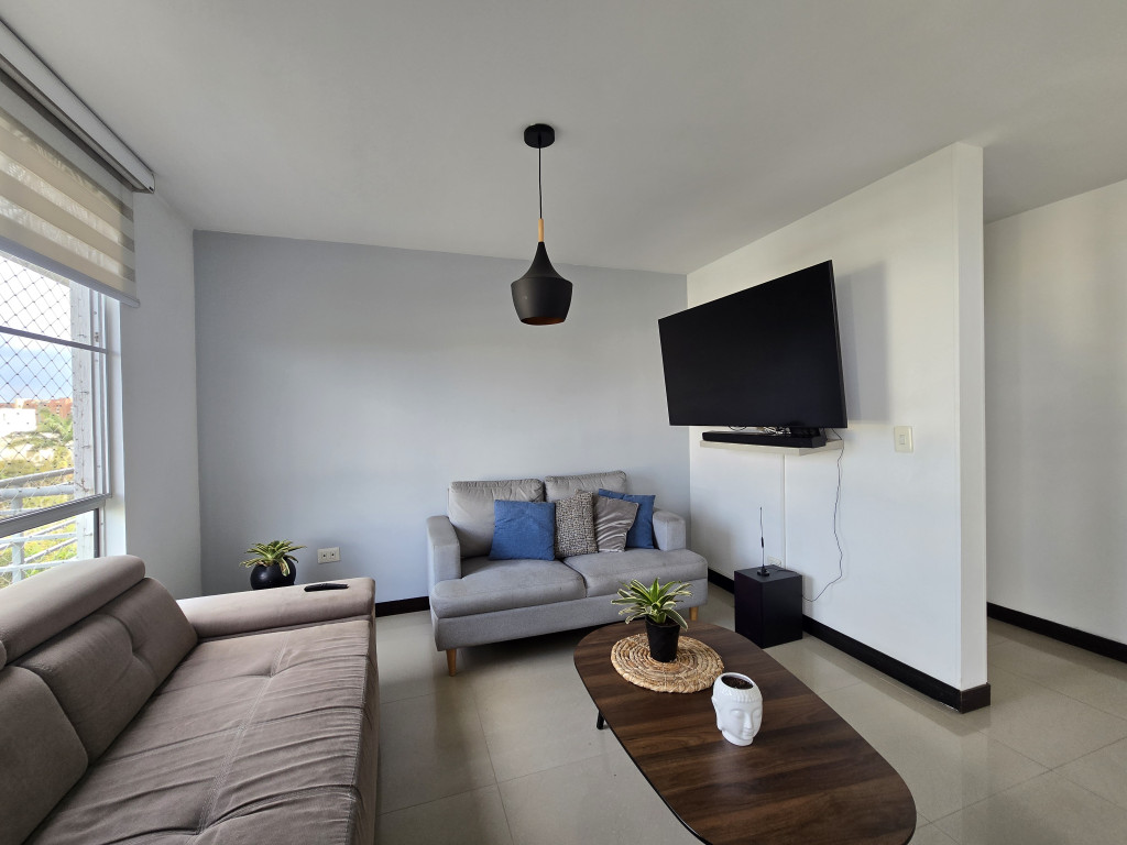Apartamento En Venta - El Ingenio, Cali