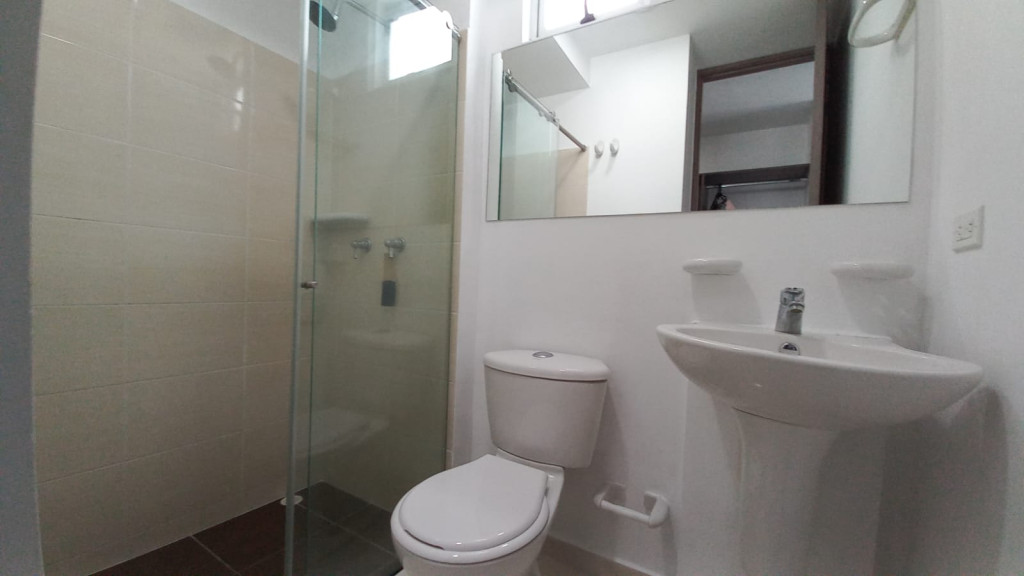 Apartamento En Arriendo - Prados Del Norte, Cali