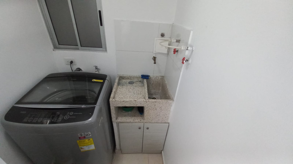 Apartamento En Arriendo - Prados Del Norte, Cali