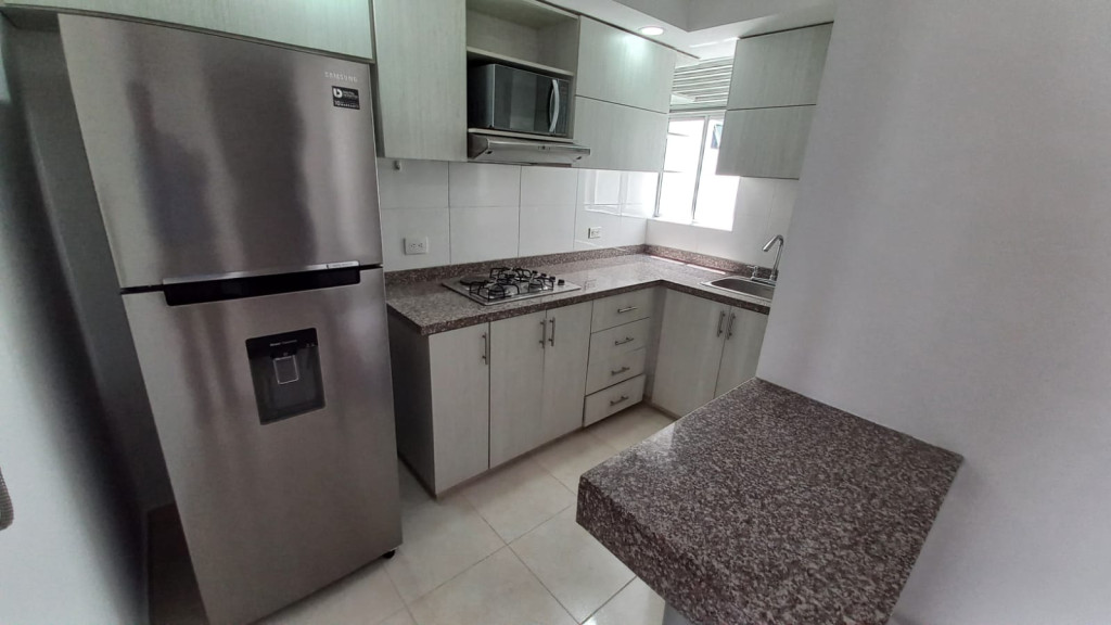 Apartamento En Arriendo - Prados Del Norte, Cali