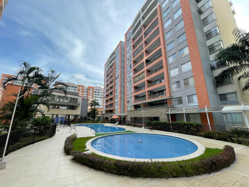Apartamento En Arriendo - Ciudad Jardín, Cali