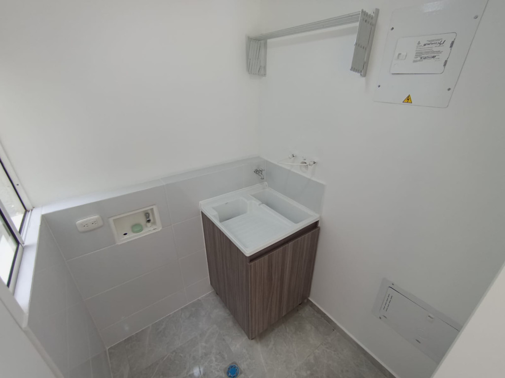 Apartamento En Arriendo - Ciudad Del Valle, Candelaria