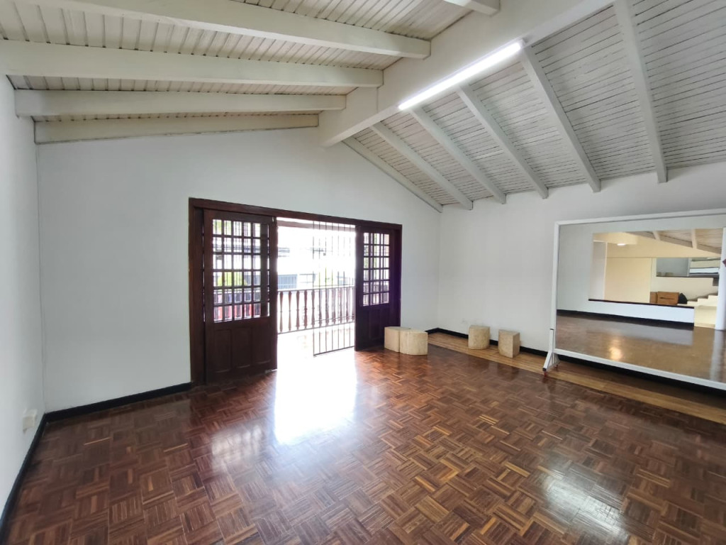 Casa En Arriendo - Urbanización La Flora, Cali