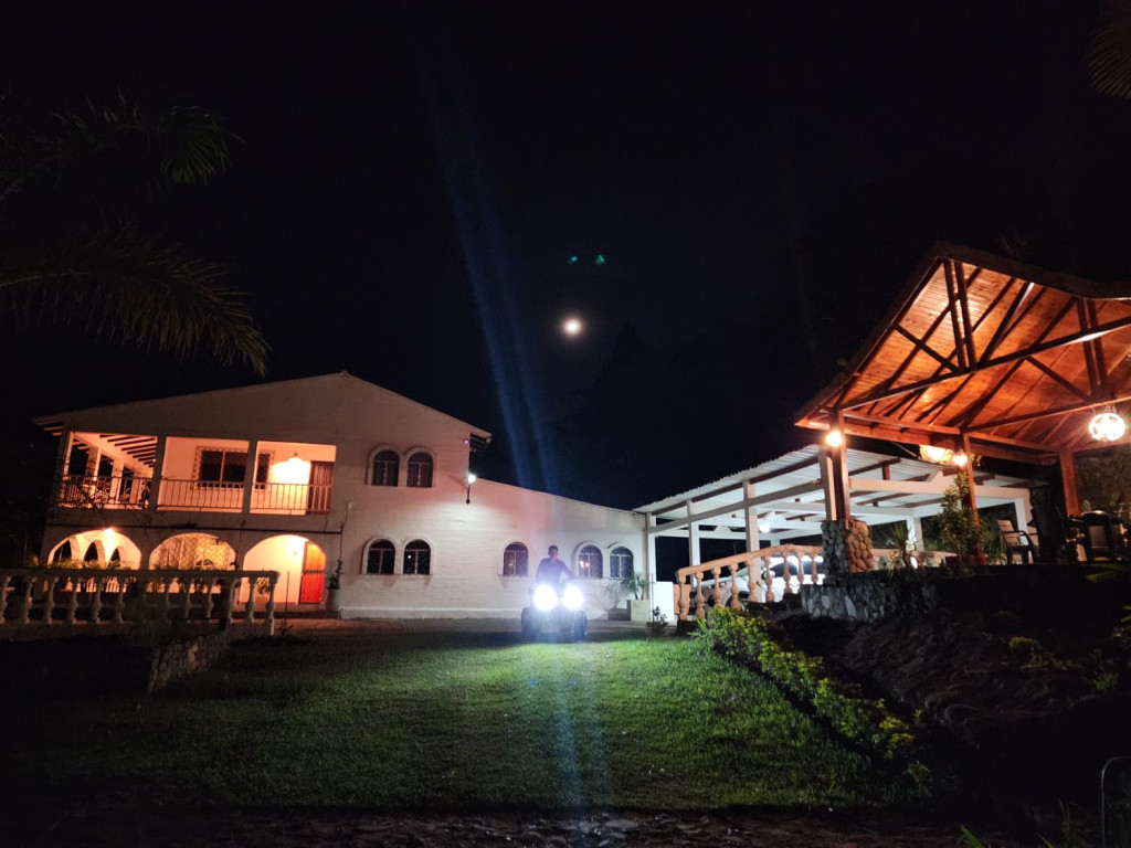 HOTEL en VENTA - , Cali