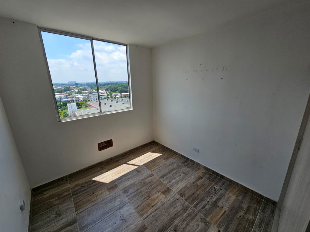 Apartamento En Arriendo - Ciudad 2000, Cali