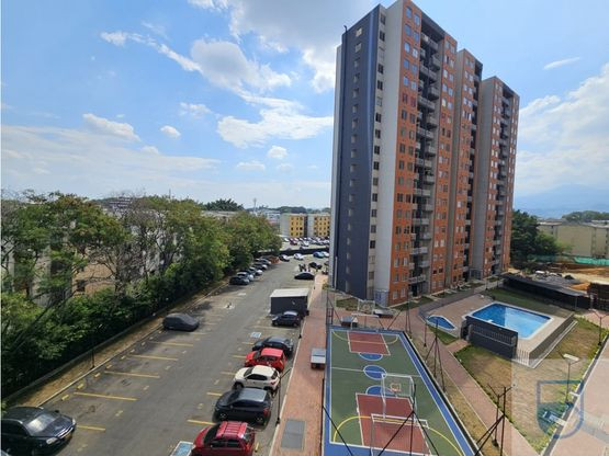 Apartamento En Arriendo - Ciudad 2000, Cali
