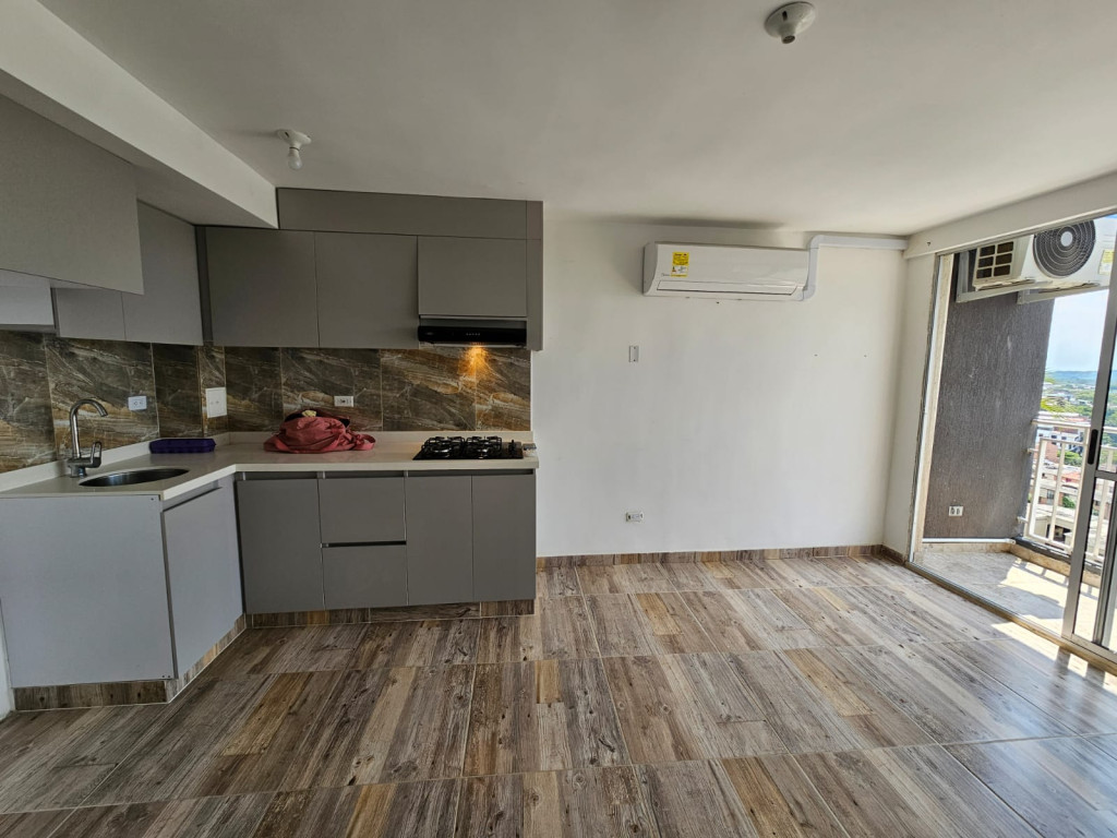 Apartamento En Arriendo - Ciudad 2000, Cali