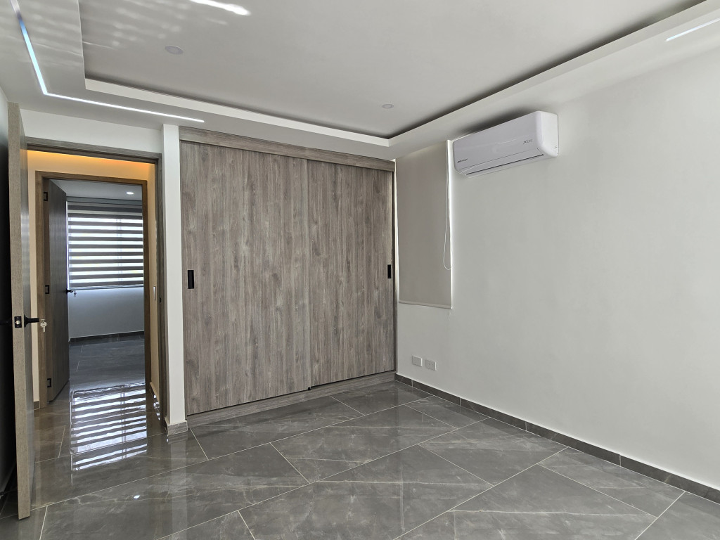 Apartamento En Venta - La Hacienda, Cali