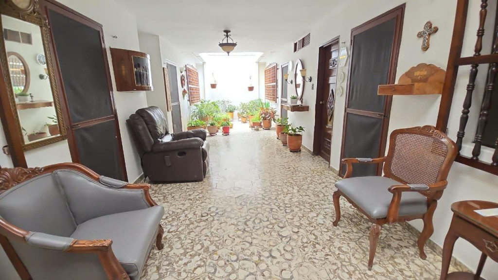 Casa En Venta - Santa Teresita, Cali