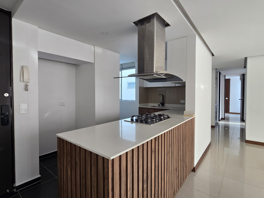 Apartamento En Venta - Valle Del Lili, Cali