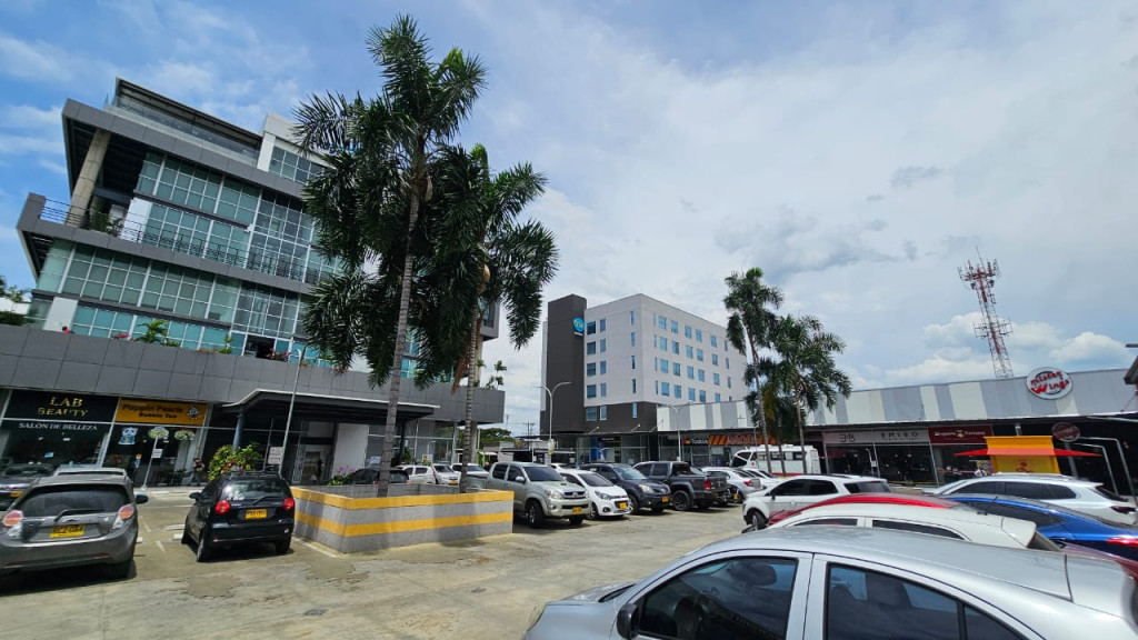 Local En Arriendo - Ciudad Bochalema, Cali