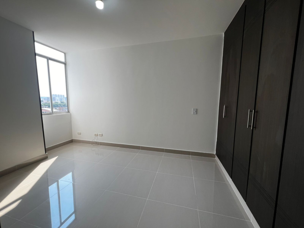 Apartamento En Arriendo - Valle Del Lili, Cali