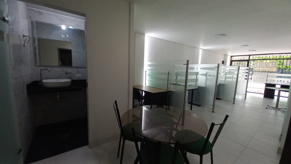 Local En Arriendo - Versalles, Cali