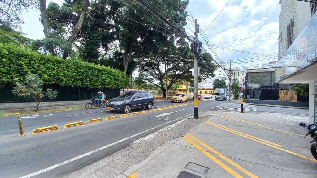 Local En Arriendo - Versalles, Cali