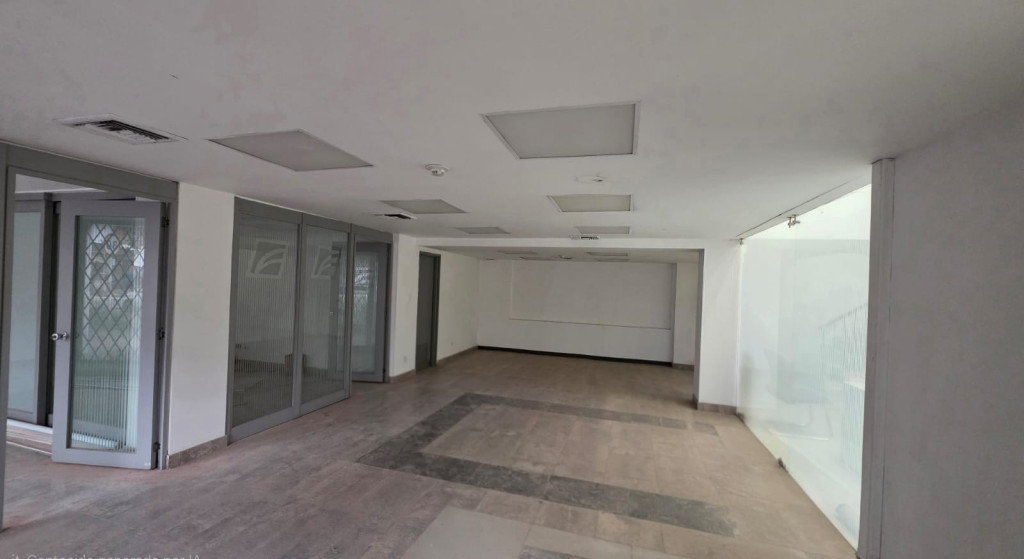 Oficina En Arriendo - Versalles, Cali
